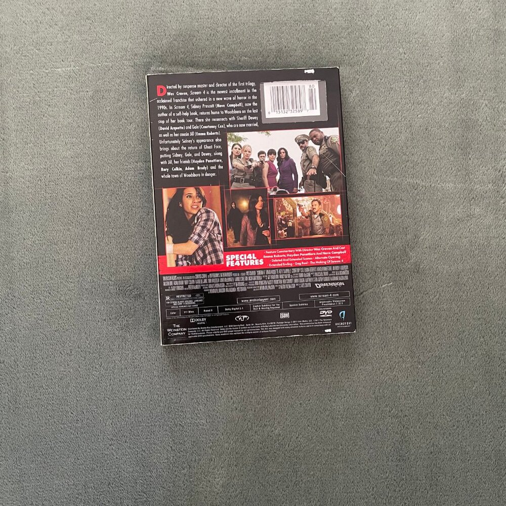 Scream 4 DVD - Picture 2 of 2